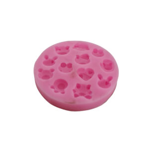 Fondant animal (h) mold featuring detailed animal shapes for cake decorating.