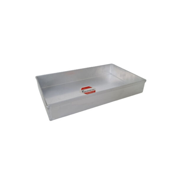 Aluminium rectangle cake tray, measuring 14x10 inches, ideal for baking and serving rectangular cakes and a variety of baked goods.